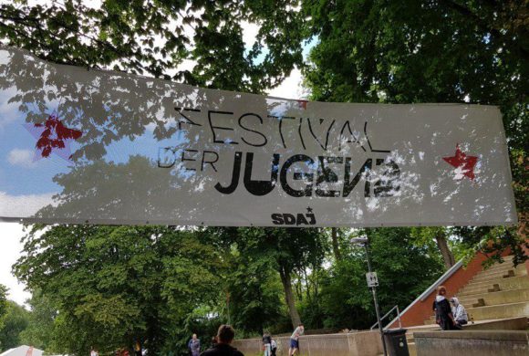 Des Jeunes POP au Festival der Jugend Des Jeunes POP au Festival der Jugend